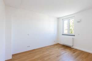 Ihr neues Zuhause im Kölner Süden: Sanierte 3-Zimmer-Dachgeschosswohnung nahe Vorgebirgspark – Vorgebirgstraße 334, 50969 Zollstock, Köln – Vorschaubild 13