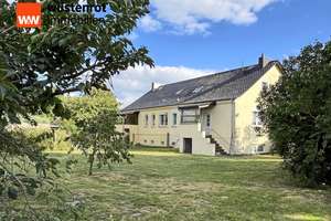 VIEL PLATZ FÜR DIE FAMILIE UND NUR NOCH RENOVIEREN: DOPPELHAUSHÄLFTE MIT UNTERKELLERUNG + GARAGE – Die vollständige Adresse der Immobilie erhältst du vom Anbieter., 17098 Friedland – Vorschaubild 8