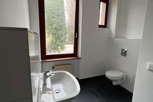 Frisch renovierte 3-Raum-Wohnung in denkmalgeschütztem Altbau – sofort bezugsfertig! – Rottersdorfer Straße 6, 39112 Sudenburg, Magdeburg – Vorschaubild 4