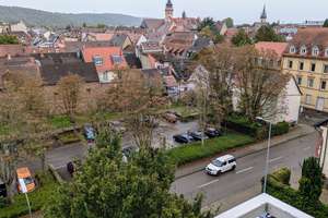Provisionsfrei !!! 3-Zimmerwohnung mit Blick auf die Durlacher Altstadt, vermietet – Die vollständige Adresse der Immobilie erhältst du vom Anbieter., 76227 Durlach, Karlsruhe – Vorschaubild 2