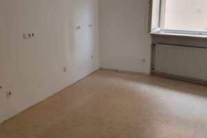 Dielheim - Haus mit 5 Zimmer, Carport und Garage – . ., 69234 Dielheim – Vorschaubild 1