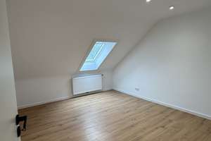 Exklusive 2-Zimmer-Dachgeschosswohnung – Erstbezug nach Kernsanierung – Köpenickweg 9, 30179 Sahlkamp, Hannover – Vorschaubild 13