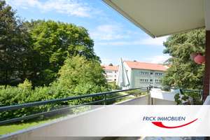 Z.Zt. vermietete 3 Zi. Eigentumswohnung mit Balkon u. PKW-Stellplatz