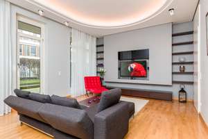 Wohnen im Botschaftsviertel: voll möblierte 2-Zi-Whg, 90 m² + große Terrasse per SOFORT zu VERKAUFEN – Die vollständige Adresse der Immobilie erhältst du vom Anbieter., 10787 Tiergarten, Berlin – Vorschaubild 1