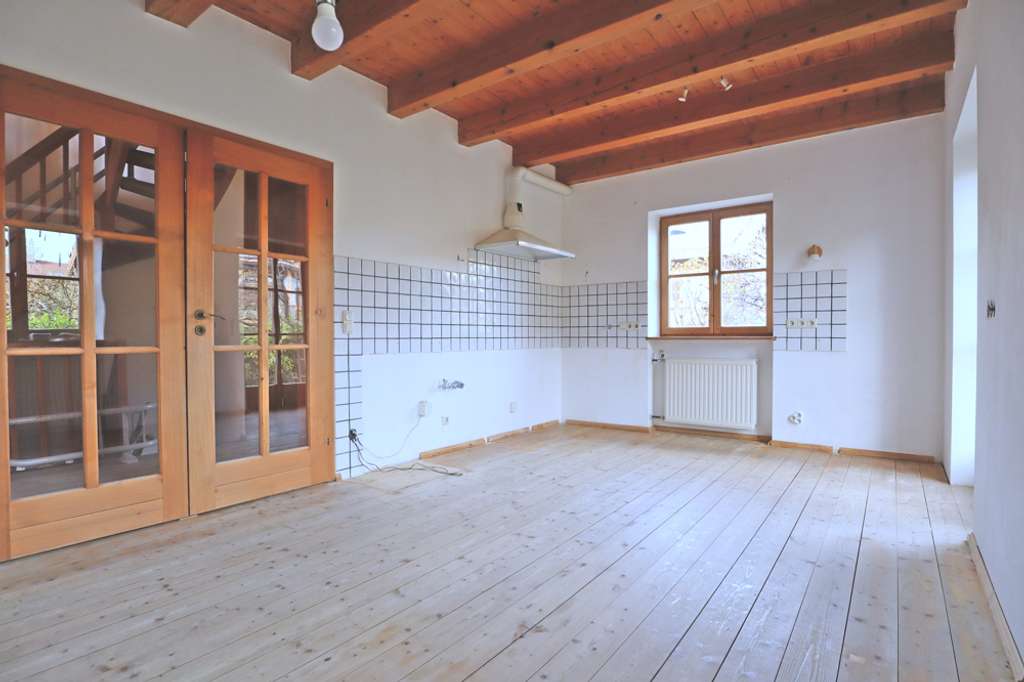 Immobilie in Holzkirchen - *Helles Reiheneckhaus im ländlichen Stil*
Perfekt für eine Familie - Bild 1