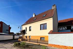 ***RESERVIERT*** Modernes Einfamilienhaus mit Wintergarten und Pool – Mühlgasse 17, 99198 Kleinmölsen – Vorschaubild 3