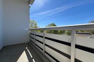 Helle 3-Zimmer-Wohnung in Magdeburg zu vermieten - Unit 17 – Fermersleber Weg 24, 39112 Leipziger Straße, Magdeburg – Vorschaubild 2