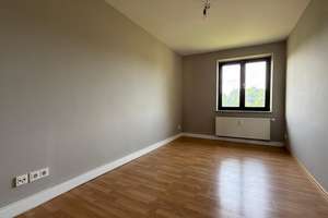 frisch renovierte, helle 4-Zimmerwohnung – Varnhagenstraße 41c, 81241 Pasing, München – Vorschaubild 5