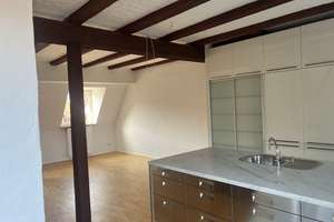 Altbaucharme auf zwei Etagen: 5-Zimmer-Maisonette im Fachwerk-Altbau mit Designküche und 2 Loggias – Die vollständige Adresse der Immobilie erhältst du vom Anbieter., 90461 Guntherstraße, Nürnberg – Vorschaubild 12