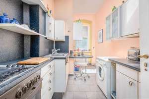 KENSINGTON - EXKLUSIV: Altbauflair trifft Komfort – 2-Zimmer-Wohnung mit Potenzial – Die vollständige Adresse der Immobilie erhältst du vom Anbieter., 10829 Schöneberg, Berlin – Vorschaubild 7