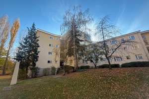 2-Zimmer Wohnung mit Balkon in Berlin-Siemensstadt bezugsfrei  KEINE MAKLERANFRAGEN! – Heilmannring 13, 13627 Charlottenburg-Nord, Berlin – Vorschaubild 2
