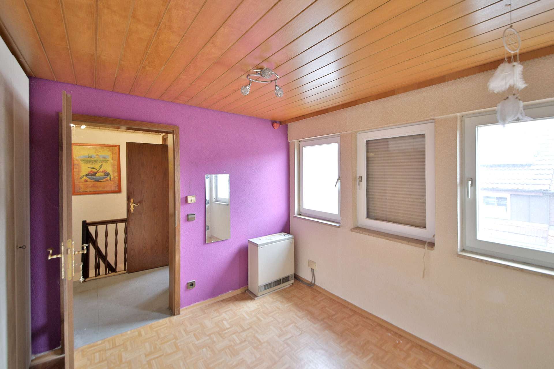 Immobilie in Keltern - Ihr Zuhause mit Perspektive: Charmante Doppelhaushälfte mit Garten in Keltern-Weiler - Bild 0