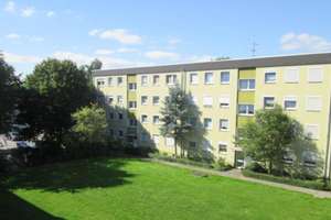3 Zimmer-Wohnung mit Balkon in Steinbüchel – Theodor-Heuss-Ring 88, 51377 Steinbüchel, Leverkusen – Vorschaubild 1