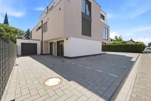 Haus-im-Haus vor den Toren Kölns I Exklusive - 260 m² - Gartenresidenz in Kerpen – 50859 Lövenich, Köln – Vorschaubild 3