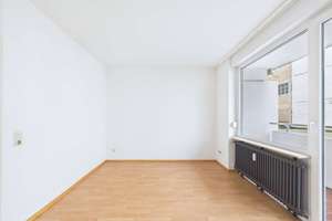 2-Zimmer-Wohnung mit Loggia und Garage – Die vollständige Adresse der Immobilie erhältst du vom Anbieter., 67655 Innenstadt Ost, Kaiserslautern – Vorschaubild 2