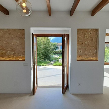 Wunderschönes, vollständig restauriertes Stadthaus in Campanet, einer ruhigen und privilegierten Geg