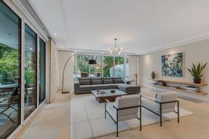 Einzigartige High-End Architektenvilla an der Kiellinie – Die vollständige Adresse der Immobilie erhältst du vom Anbieter., 24105 Düsternbrook, Kiel – Vorschaubild 3