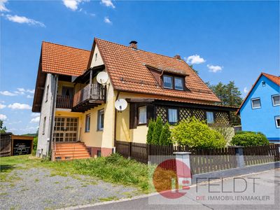 4-Zimmer-DG-Wohnung mit Balkon in ruhiger Lage