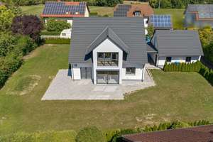 Hochwertiger Neubau! Energieeffizientes Architektenhaus mit Privatsphäre auf großem Grundstück – Die vollständige Adresse der Immobilie erhältst du vom Anbieter., 95503 Hummeltal – Vorschaubild 30