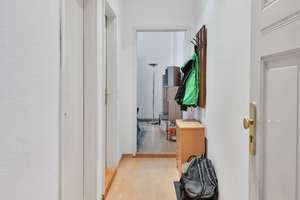 Vermietete 2-Zimmer-Wohnung mit Südwest Balkon in Berlin-Adlershof – Die vollständige Adresse der Immobilie erhältst du vom Anbieter., 12489 Adlershof, Berlin – Vorschaubild 2