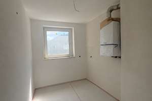 Lichtdurchflutete frisch renovierte 3-Zimmer-Wohnung mit Balkon  – Die vollständige Adresse der Immobilie erhältst du vom Anbieter., 42853 Stadtpark, Remscheid – Vorschaubild 4
