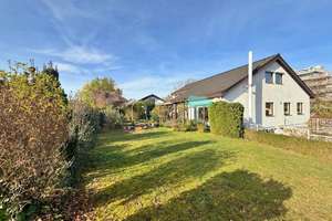 Beeindruckendes, freistehendes Einfamilienhaus mit Einliegerwohnung in Weilheim an der Teck – Die vollständige Adresse der Immobilie erhältst du vom Anbieter., 73235 Weilheim an der Teck – Vorschaubild 41