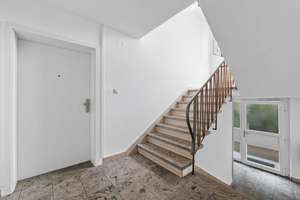 Attraktive Kapitalanlage:
MFH teilvermietet - 
4 Wohnungen mit 6 Stellpl.
in 77876 Kappelrodeck – Die vollständige Adresse der Immobilie erhältst du vom Anbieter., 77876 Kappelrodeck – Vorschaubild 3