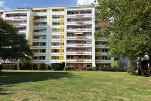 Provisionsfrei! Stilvoll modernisierte 3,5-Zimmer-Wohnung mit Balkon und hervorragenden Mieteinnahme – Die vollständige Adresse der Immobilie erhältst du vom Anbieter., 80993 Alt-Moosach, München – Vorschaubild 12