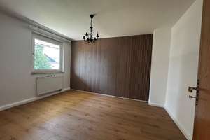 Alltagstaugliche 4-Zimmer-Wohnung in Reutlingen – Paul-Pfizer-Straße 37, 72762 Reutlingen-Mitte, Reutlingen – Vorschaubild 4