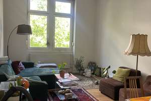 Lebendiger Wohnraum: 3-Zimmer-Wohnung in Wiesbaden-Mitte – Bertramstraße 18, 65185 Westend / Bleichstraße, Wiesbaden – Vorschaubild 1