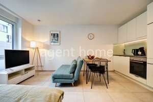 MÖBLIERT-MODERN STYLE - Praktisches Business Apartment mit Balkon – Die vollständige Adresse der Immobilie erhältst du vom Anbieter., 70563 Vaihingen-Mitte, Stuttgart – Vorschaubild 1