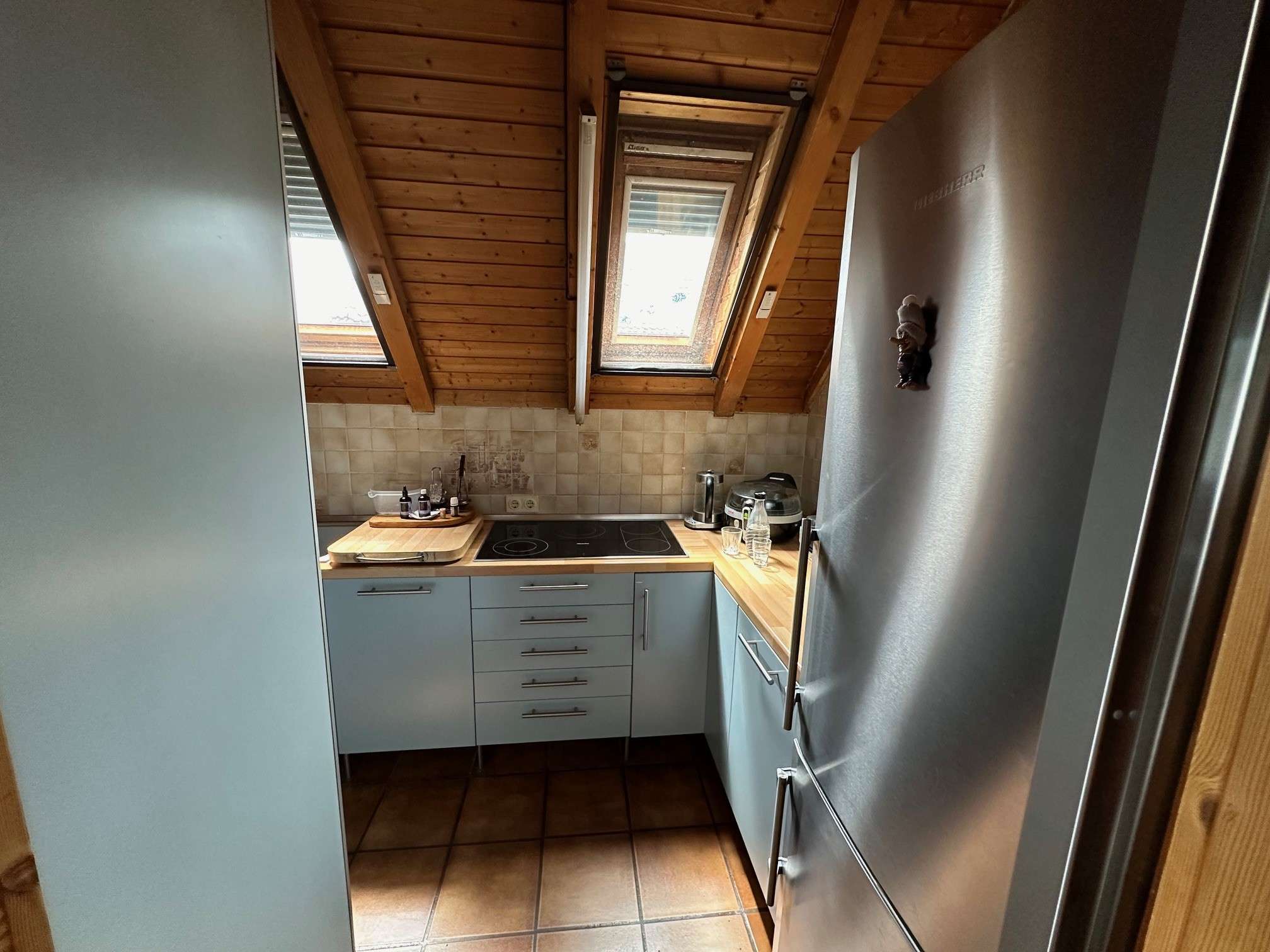 Immobilie in Ramstein-Miesenbach - Gepflegtes Zweifamilienhaus mit Aussenpool ! - Bild 1