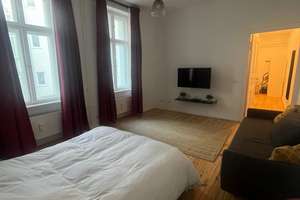 Bezugsfreie Altbauwohnung nahe Mauerpark – Die vollständige Adresse der Immobilie erhältst du vom Anbieter., 10437 Prenzlauer Berg, Berlin – Vorschaubild 3
