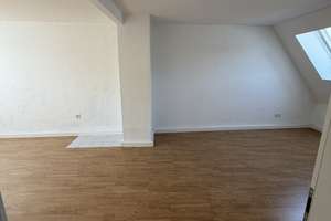 Gepflegte 2-Raum-DG-Wohnung mit Einbauküche in Remscheid – Nordstraße 41, 42853 Nordstadt, Remscheid – Vorschaubild 4