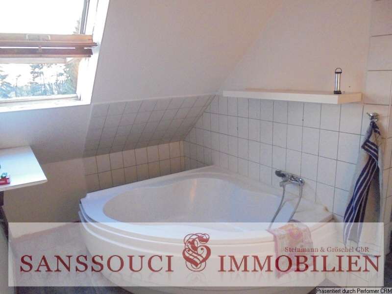 Immobilie in Neustadt (Dosse) - Attraktives Mehrfamilienhaus in der „Stadt der Pferde“ – Neustadt an der Dosse - Bild 0