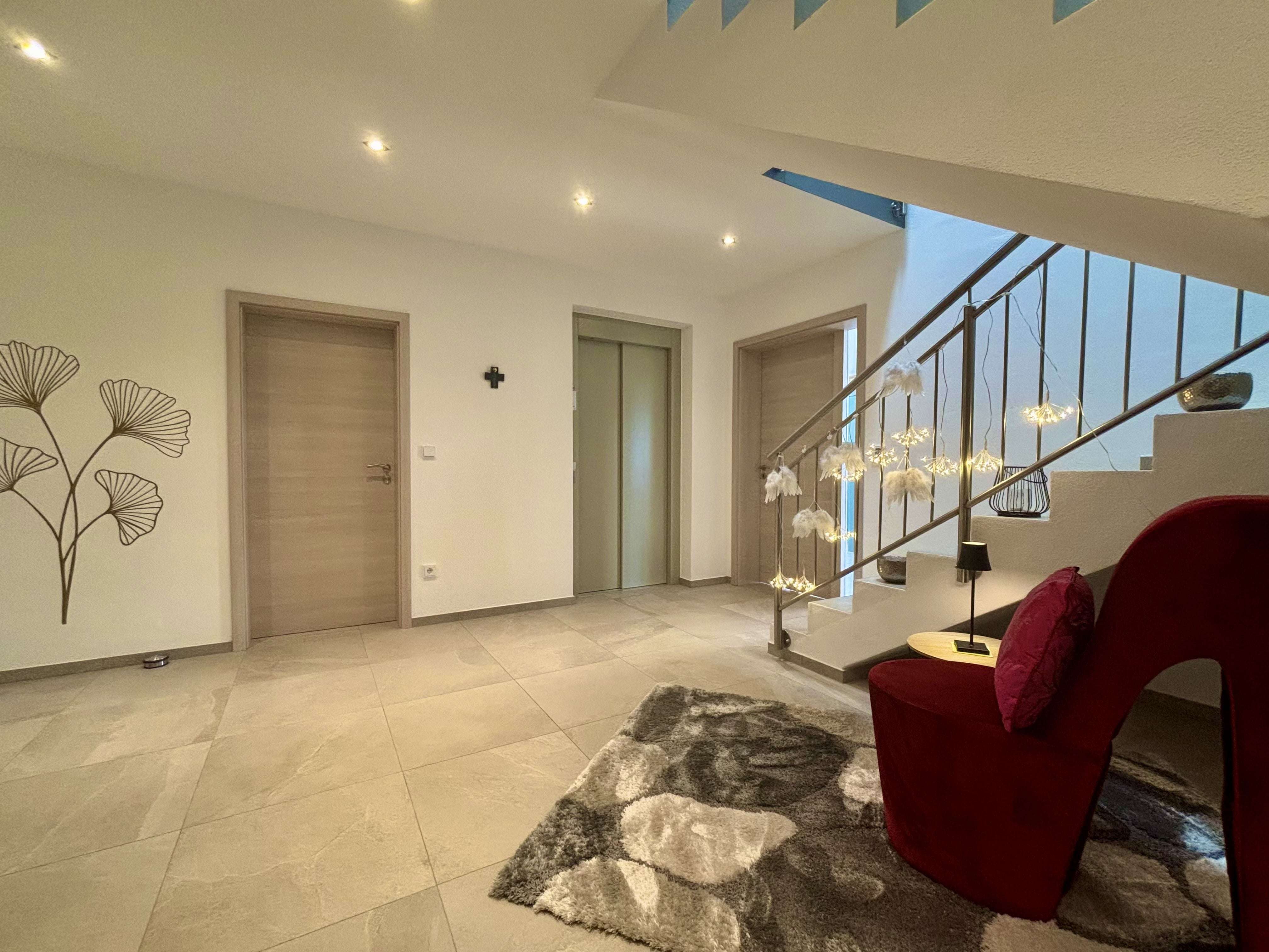 Immobilie in Wegscheid - Ideal für die Familie oder für Paare! Stilvoll und neuwertig Wohnen in ländlicher Lage! - Bild 1