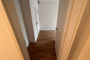 Zweitbezug: PENTHOUSE - 2 Etagen mit ca. 138 m² - 4-Zi, TERRASSE, 2 Bäder, TG, LUXUS per SOFORT – Die vollständige Adresse der Immobilie erhältst du vom Anbieter., 13088 Weißensee, Berlin – Vorschaubild 16