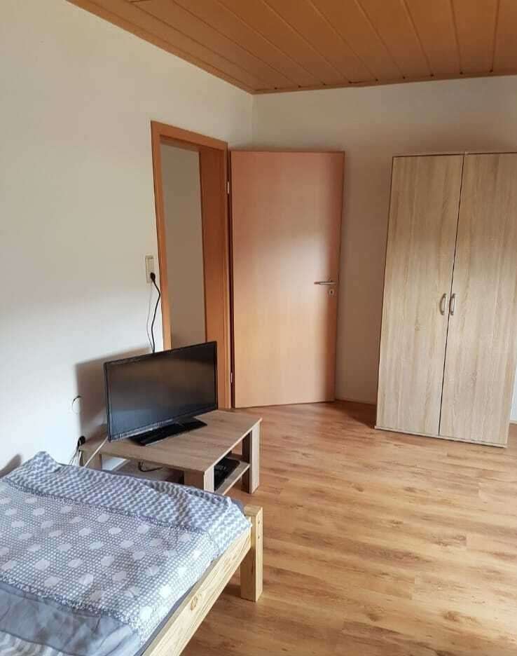 Immobilie in Philippsthal - Heimboldshausen, 2 ZKB-ETW im DG - Bild 2