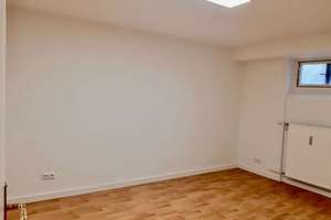 Property thumbnail 32