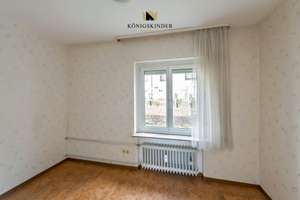 Vater,Mutter,Kind - gern auch mit Oma und Opa
Grosses Haus mit modernisiertem Dach und Ausbaureserv – Die vollständige Adresse der Immobilie erhältst du vom Anbieter., 73630 Remshalden – Vorschaubild 22