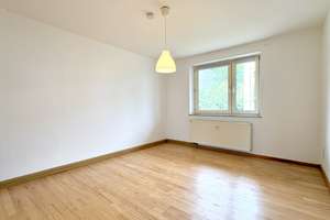Gepflegte 1,5-Zimmer-Wohnung mit neuwertigen Bad in beliebter Lage von Erlangen – Die vollständige Adresse der Immobilie erhältst du vom Anbieter., 91052 Anger, Erlangen – Vorschaubild 2