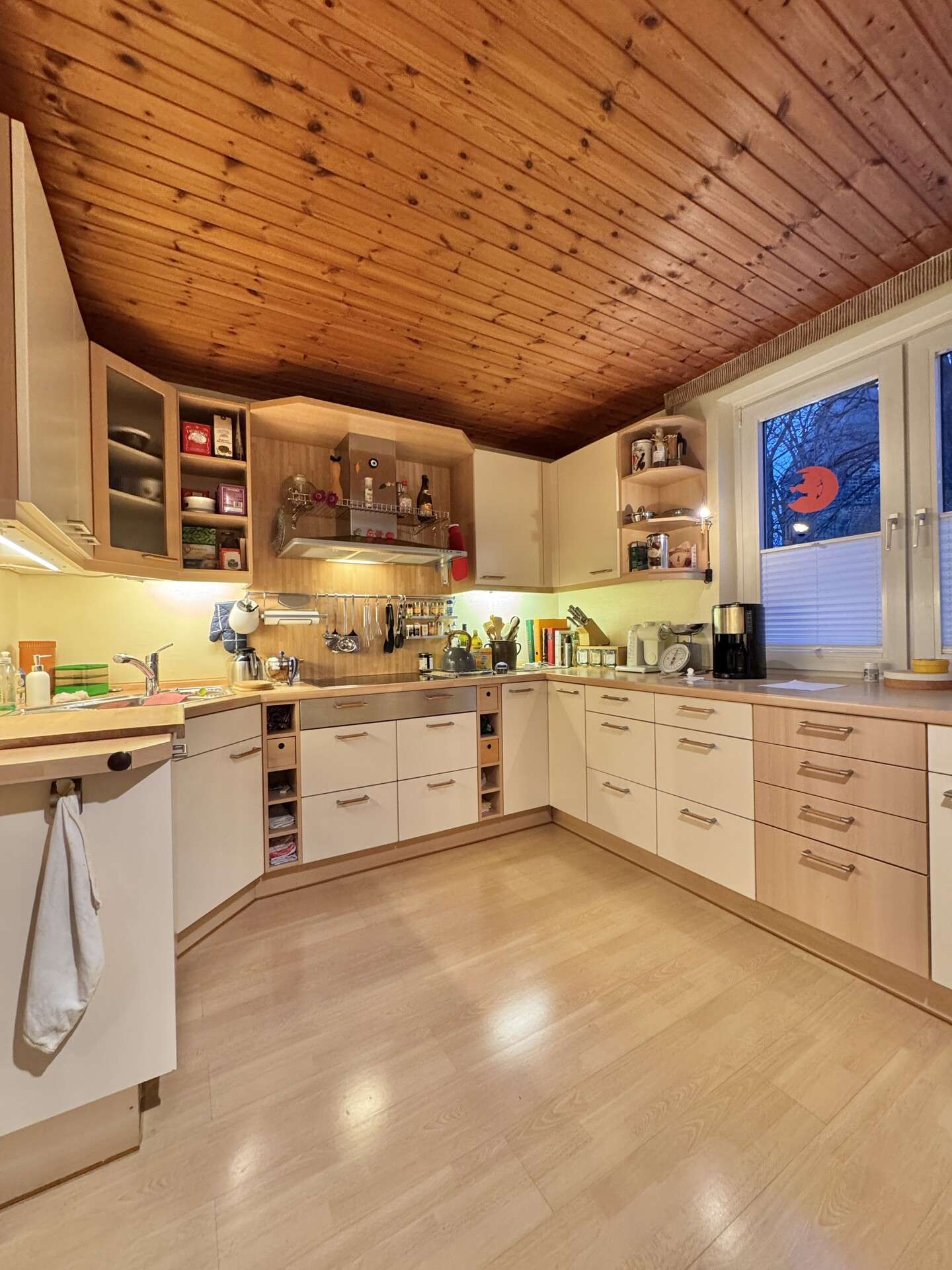 Immobilie in Gehrden - Ihr neues IMMOBILIEN QUARTIER: Gepflegtes 2-Fam.-Haus mit viel Charme & hinlänglich Platz - Bild 4