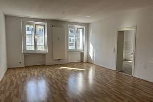 helle 2 Zimmer in top Citylage, kurzfristig bezugsfrei – Die vollständige Adresse der Immobilie erhältst du vom Anbieter., 40210 Stadtmitte, Düsseldorf – Vorschaubild 2