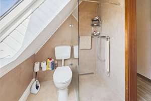Doppelhaushälfte mit Potenzial – Gestalten Sie Ihr neues Zuhause selbst in Friedberg-Bruchenbrücken – Die vollständige Adresse der Immobilie erhältst du vom Anbieter., 61169 Friedberg (Hessen) – Vorschaubild 19