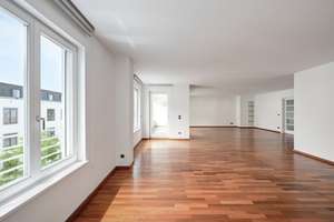 Ästhetik. Privatsphäre. Weite.                            Exklusive Etagen-Residenz mit drei Loggien – Die vollständige Adresse der Immobilie erhältst du vom Anbieter., 80799 Universität, München – Vorschaubild 2