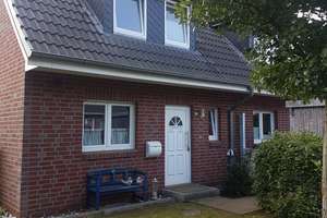 101 qm Reihenendhaus mit Vollkeller mit ruhigen s/w Garten fußläufige Nähe zum schönen Saseler-Markt – Die vollständige Adresse der Immobilie erhältst du vom Anbieter., 22393 Sasel, Hamburg – Vorschaubild 1
