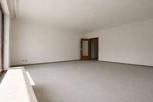 Attraktive 3-Zimmer-Eigentumswohnung mit zwei Balkonen und Tiefgaragenstellplatz – Die vollständige Adresse der Immobilie erhältst du vom Anbieter., 22147 Rahlstedt, Hamburg – Vorschaubild 11