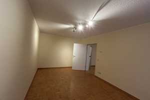 Barrierefreie 2-Zi-Whg. mit Balkon in Residenz. 64 m², Küche mit moderner EBK, Diele & Duschbad. – Hardtstr. xx, 42107 Wuppertal – Vorschaubild 29