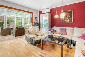 Modern ausgestattetes Einfamilienhaus mit Nießbrauchrecht auf 986 m² großem Grundstück