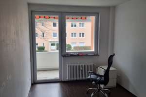 Schöne 4-Zimmer-Wohnung mit Balkon, Einbauküche & Teilmöblierung in Bonn-Duisdorf – Karl-Leisner-Straße 5, 53123 Duisdorf, Bonn – Vorschaubild 3